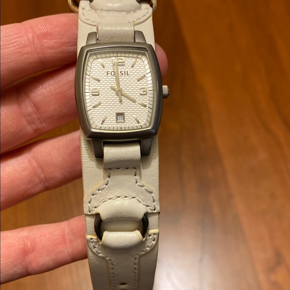 4/$20 Fossil Leather Wide Band Watch White WB-4116 *Not Working New Battery*